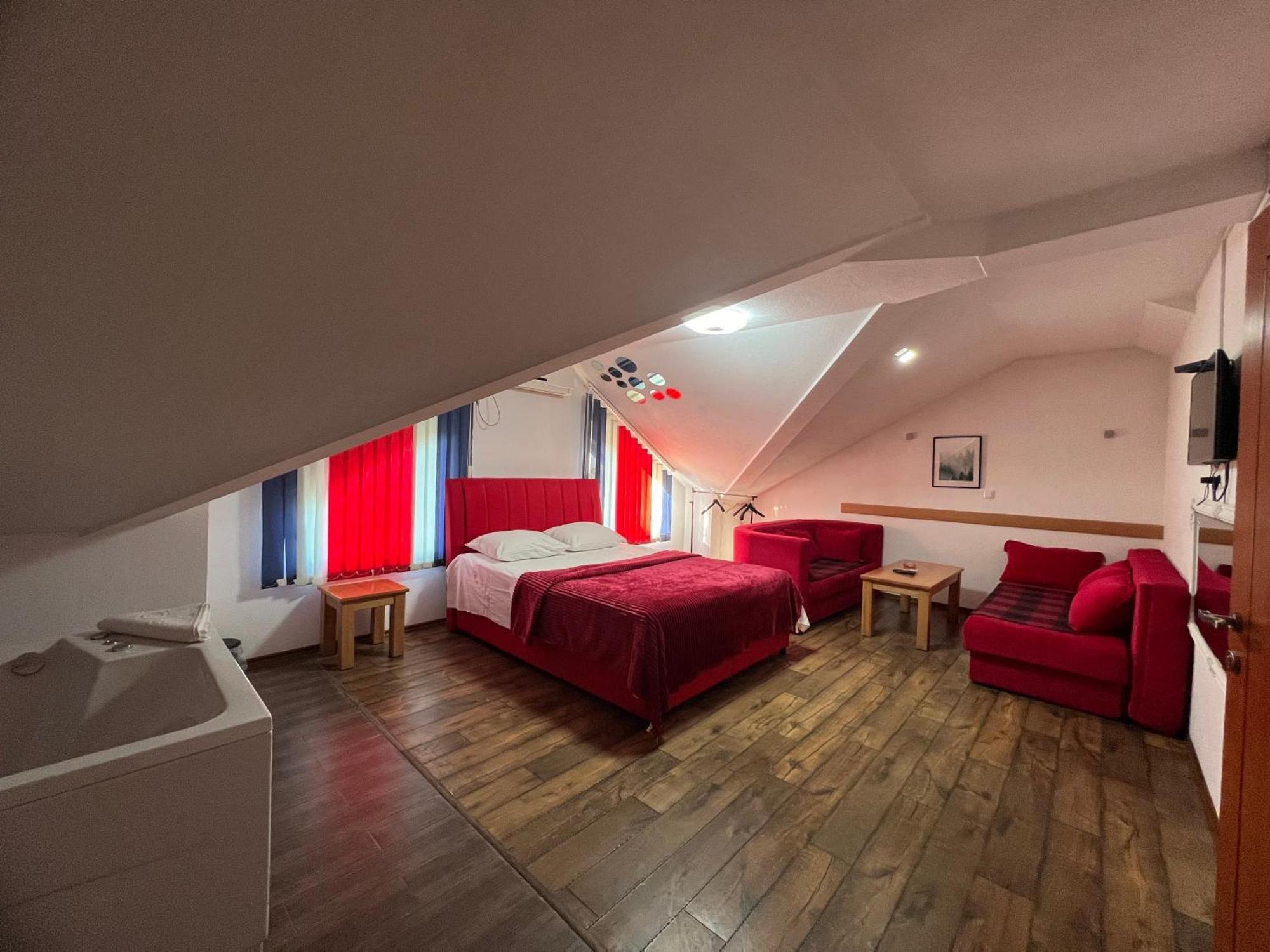 Prenociste Samir Hotel Gradacac Bagian luar foto