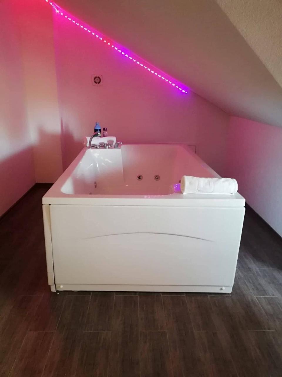 Prenociste Samir Hotel Gradacac Bagian luar foto